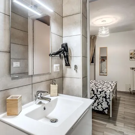 Private Near Old Town And Center La Pieza Bari