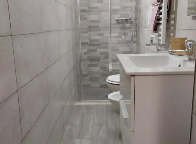 Private Near Old Town And Center La Pieza Private Garage